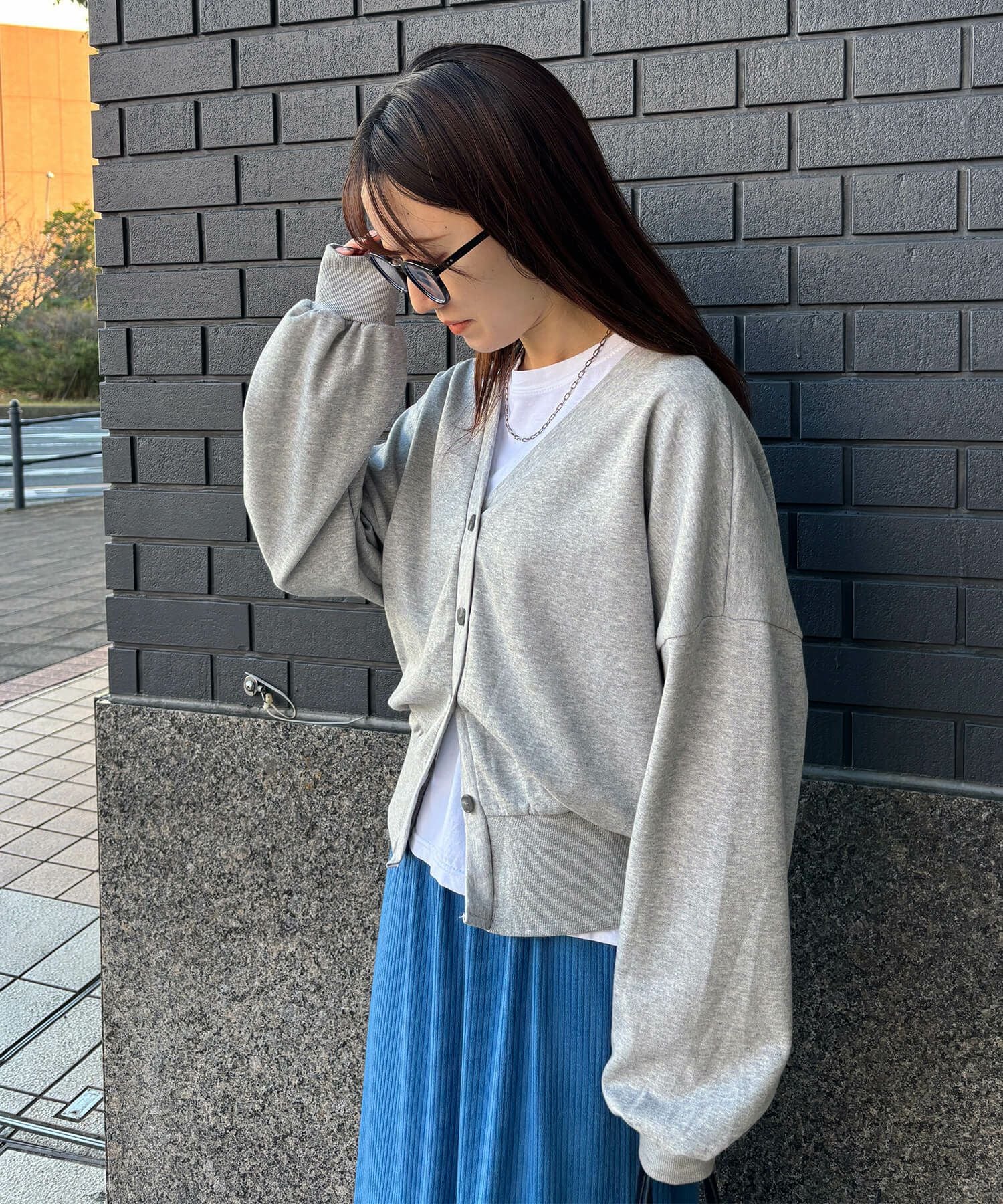 Vネックスウェットカーディガン | V neck sweat cardigan (isook select)