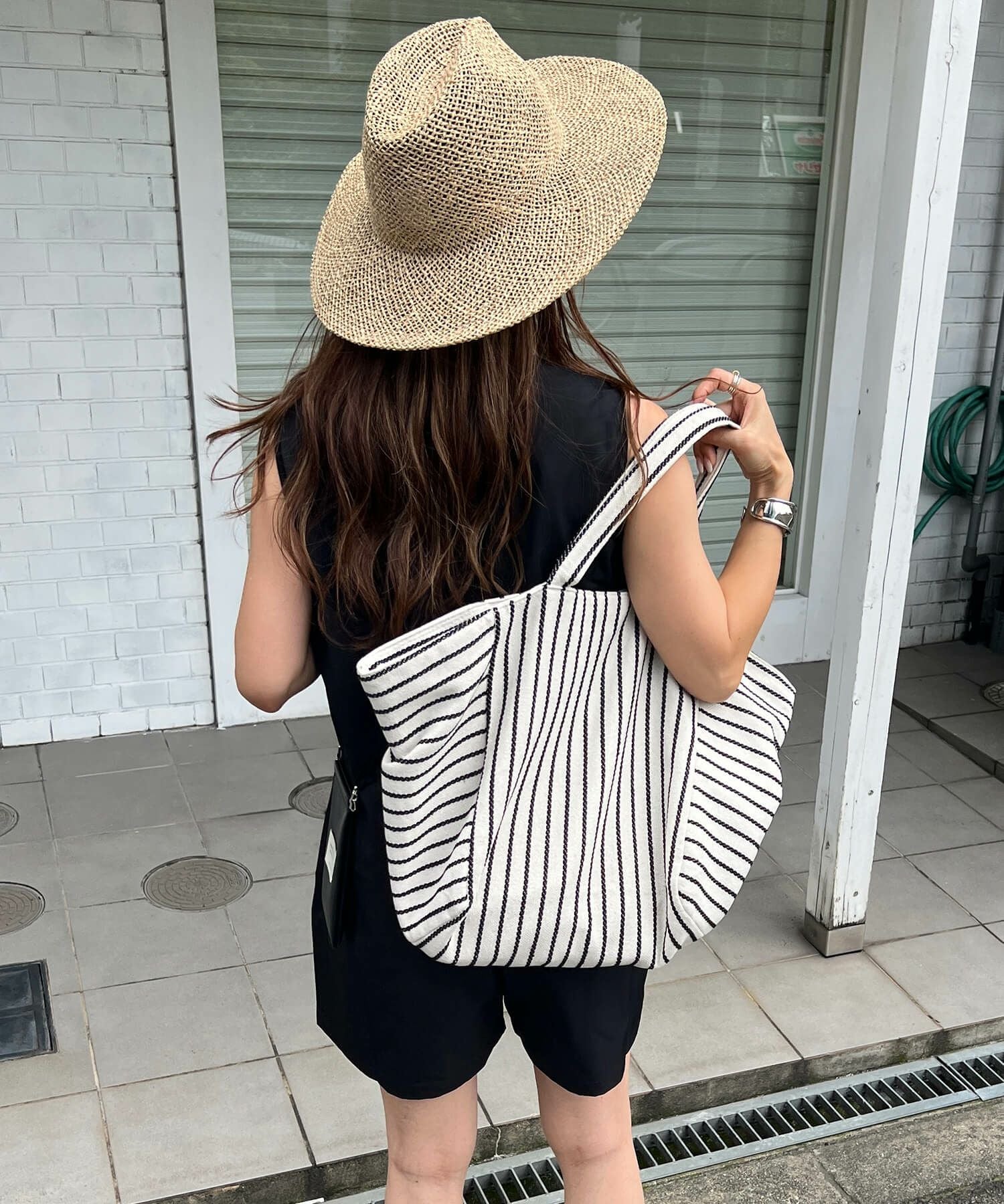 トートバッグ Sicamii Sisii シシ レザー フリル トート バッグ “frill tote bag” 100-027-ms