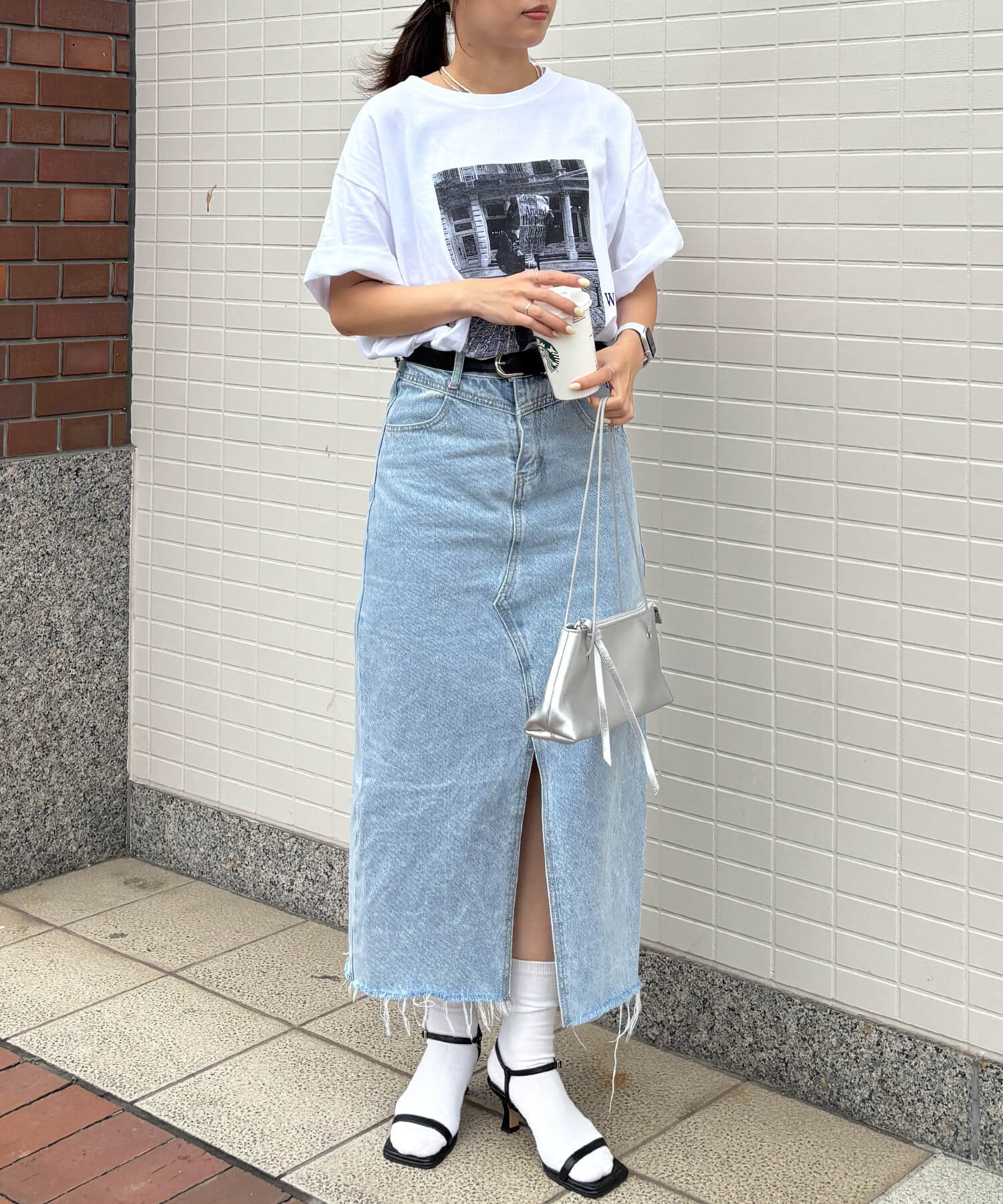 センタースリットデニムスカート | Center slit denim skirt(chiica