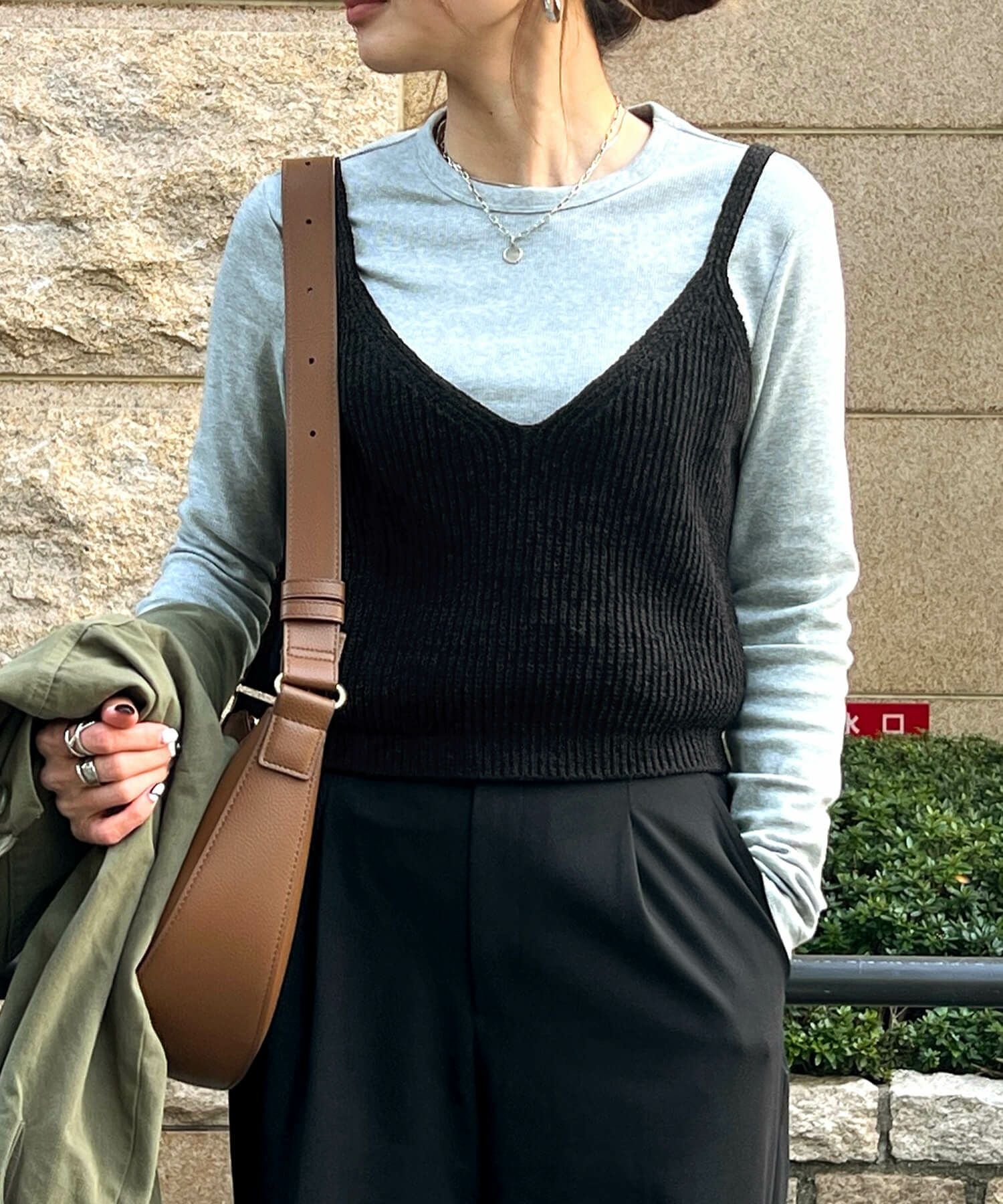 SHISHIKUI KNIT CAMI ニットキャミ　黒 値下げ】THE SHISHIKUI(Chiharu Dodo) Knit Cami Dressニットキャミ