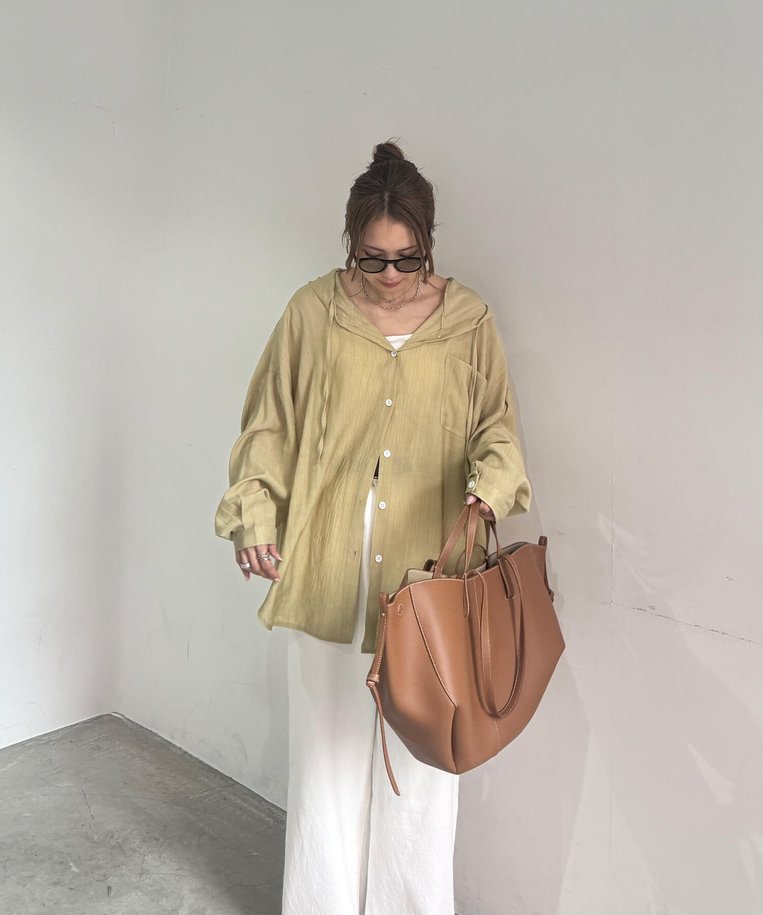 フード付きシアーシャツ | Hooded loose shirt (chiica select)