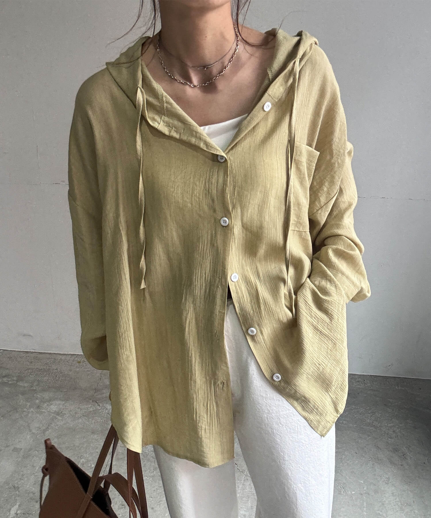 フード付きシアーシャツ | Hooded loose shirt (chiica select)