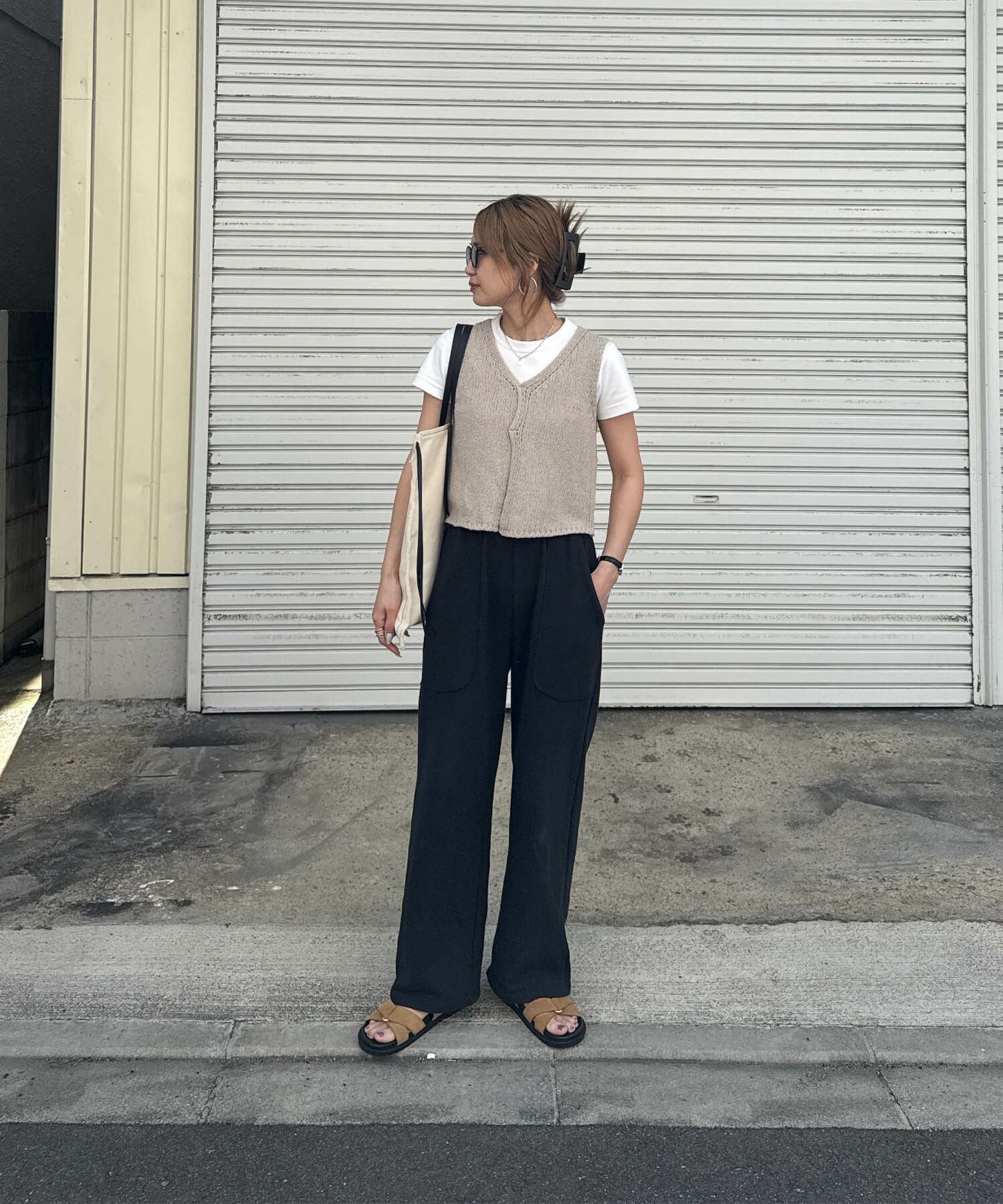 クロップドVネックニットベスト | Cropped V neck knit vest (chiica