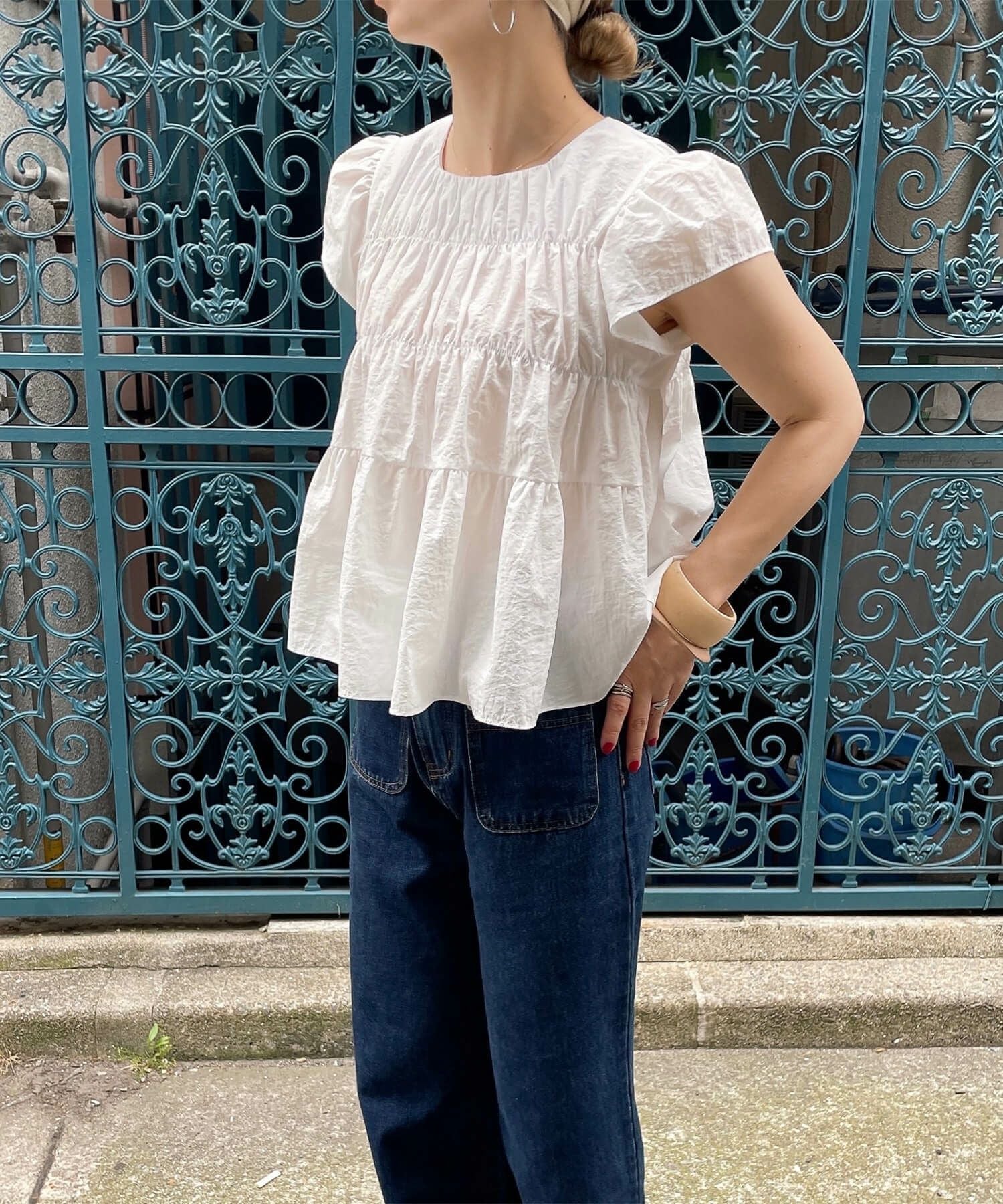 ギャザースモックブラウス | Gathered smock blouse (comochi select)
