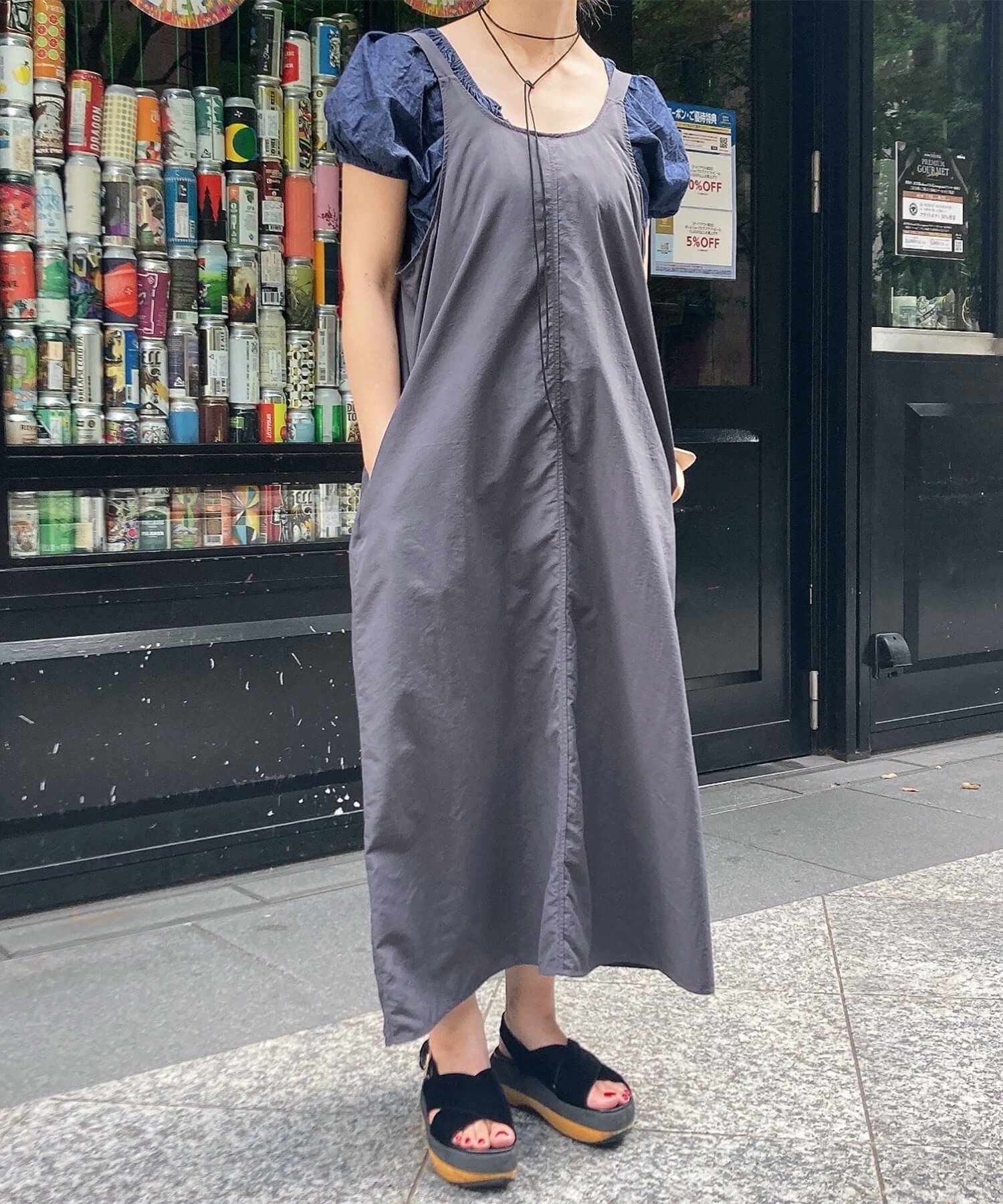 バックドロストナイロンワンピース | Back drawstring nylon one piece