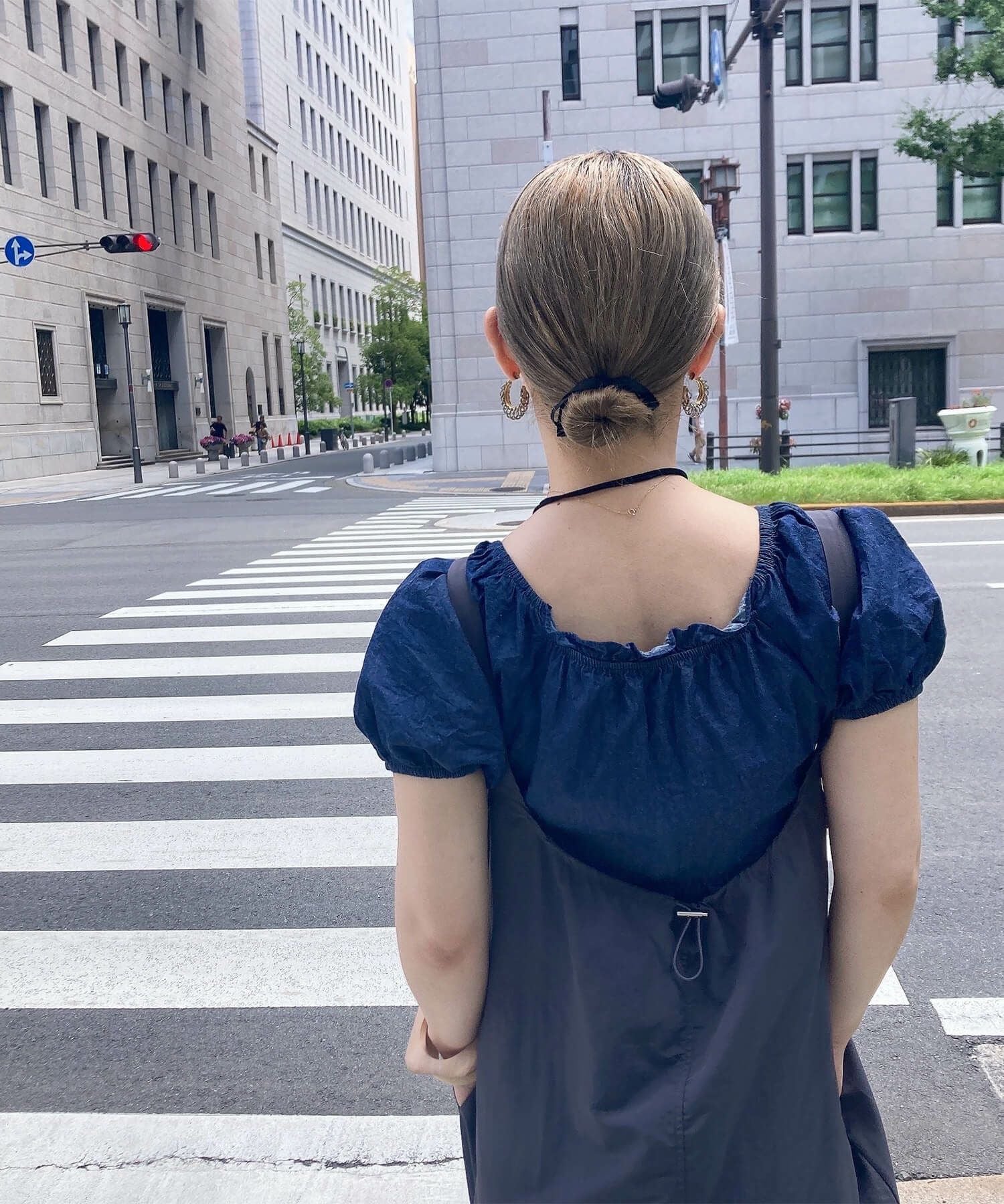 バックドロストナイロンワンピース | Back drawstring nylon one piece