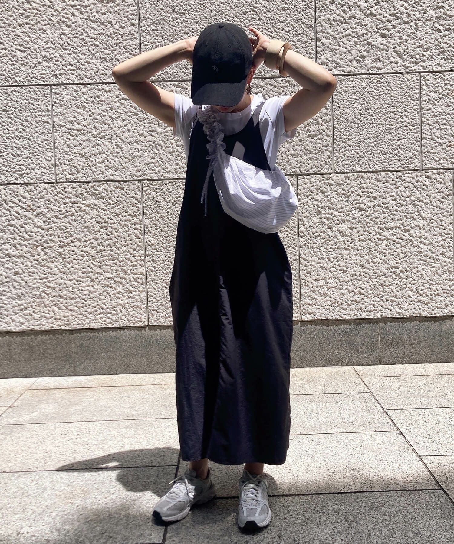 バックドロストナイロンワンピース | Back drawstring nylon one piece