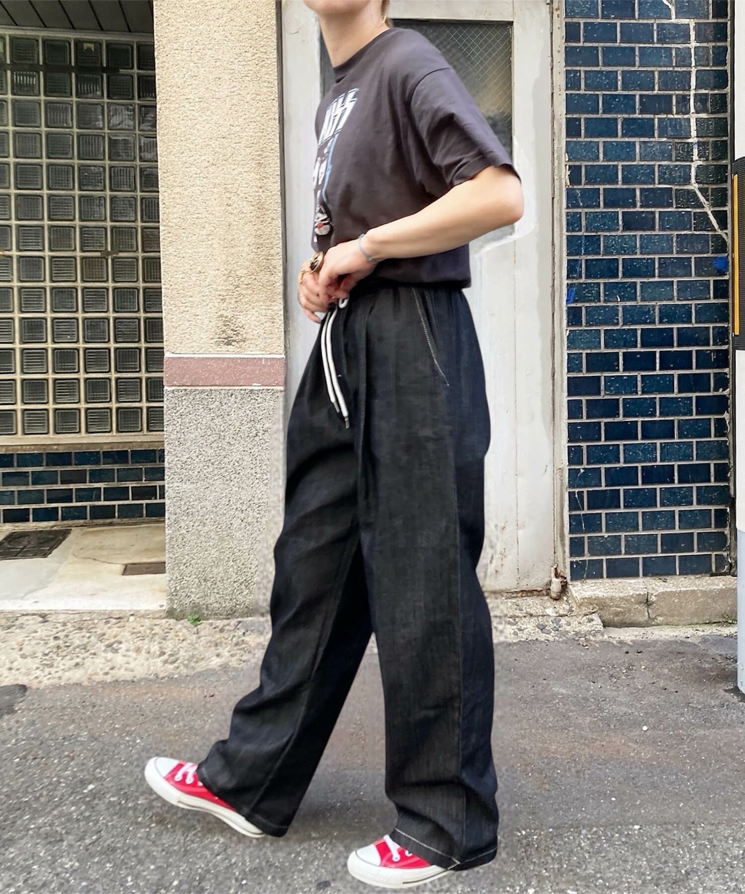 デザインステッチソフトデニムパンツ | Design stitch soft denim