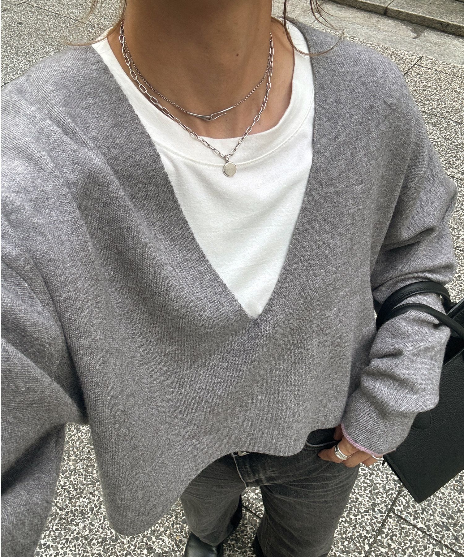 新品　完売　DIGNE V Neck Knit Gray ディニュ ジーラ GeeRA ミックスシャギーVネックカーディガン （グレー
