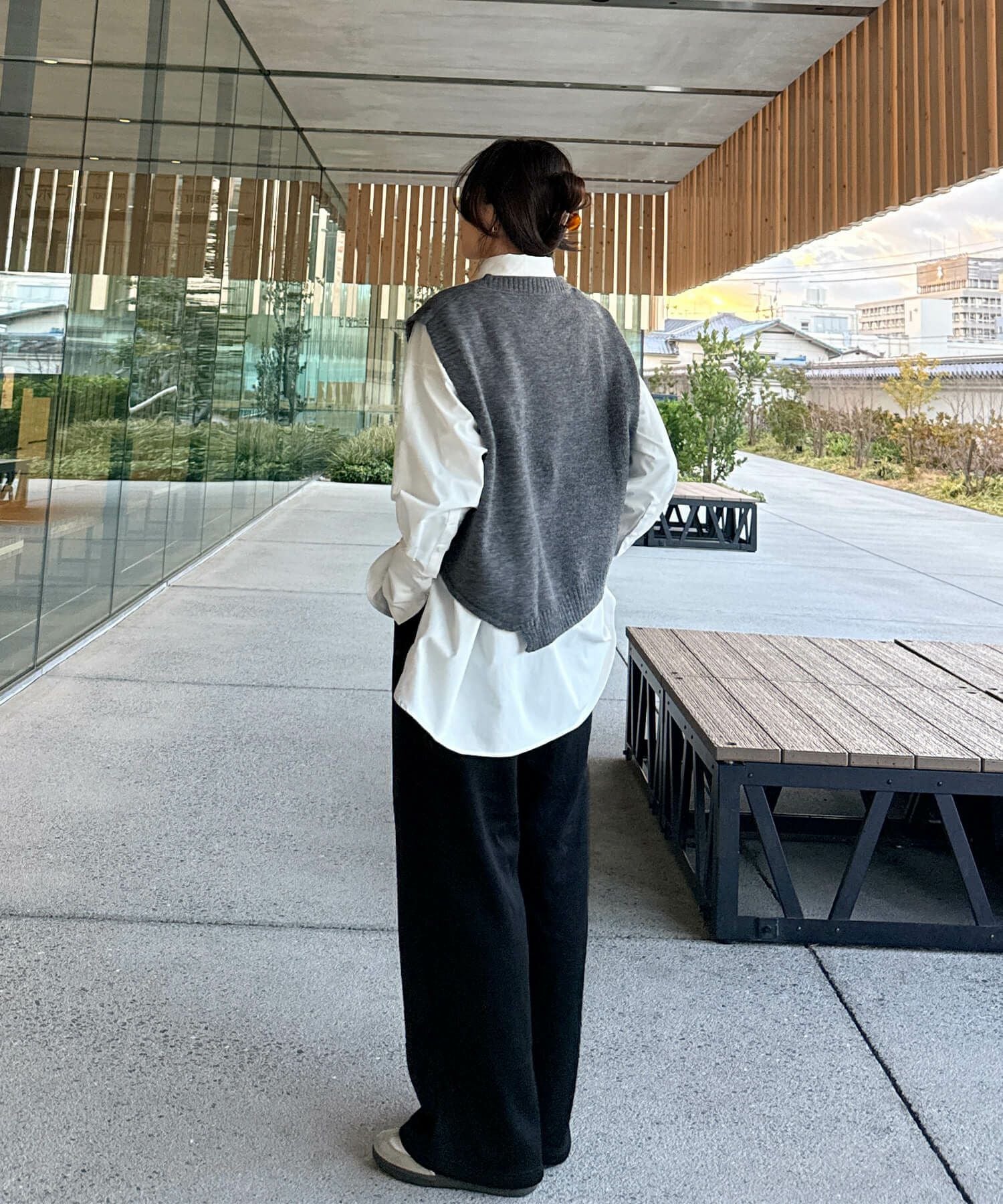 アシンメトリーデザインニットベスト | Asymmetry design knit vest