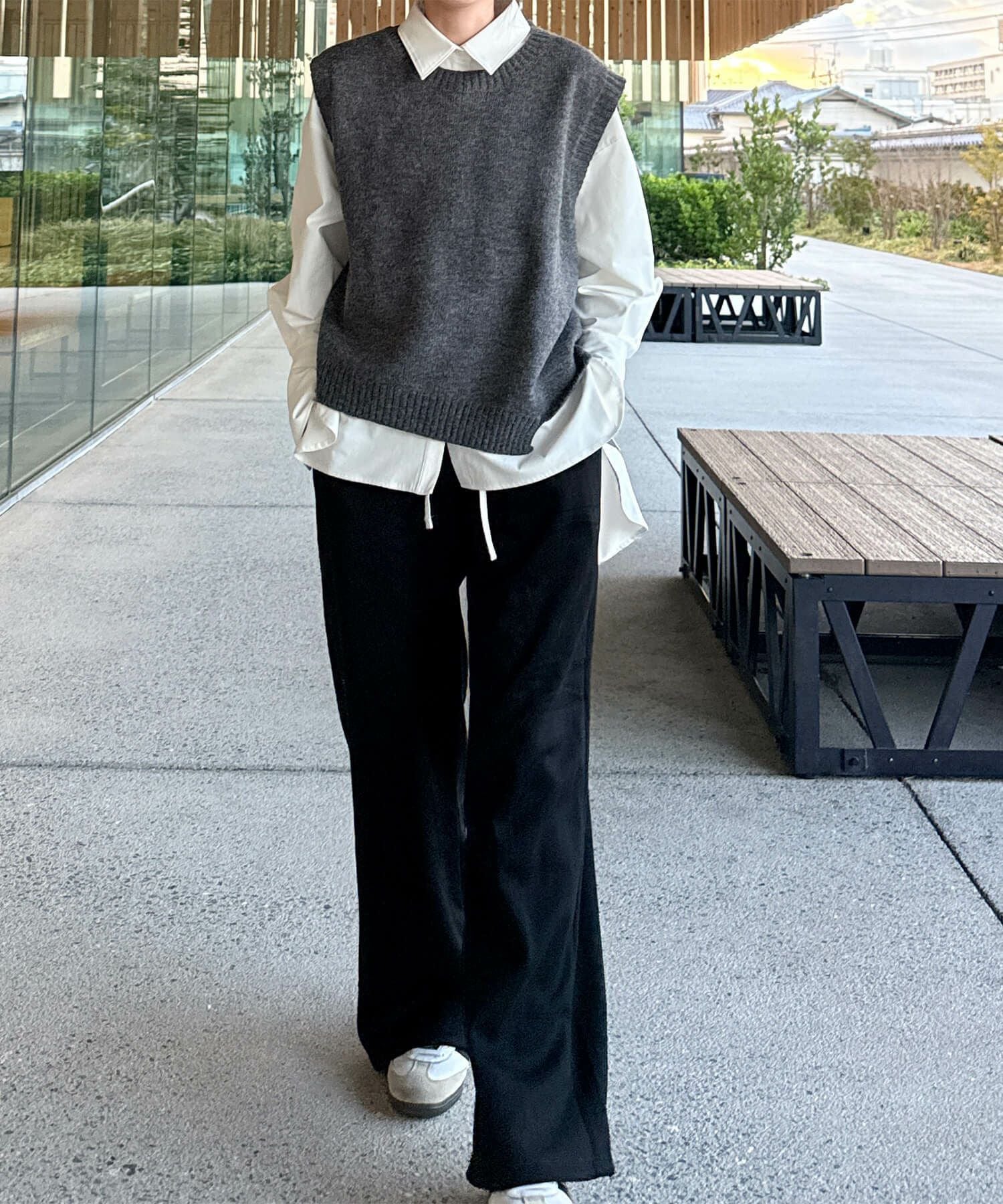 アシンメトリー ニットベスト ダークグレー アシンメトリーデザインニットベスト | Asymmetry design knit vest