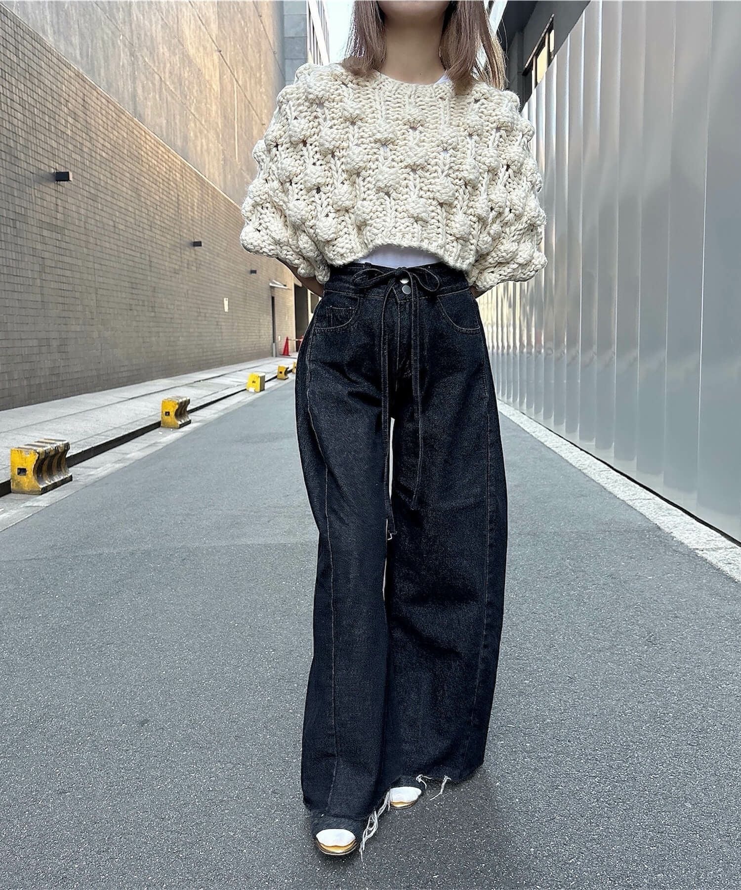 ウエストリボンブラックワイドデニム | Waist ribbon black wide denim