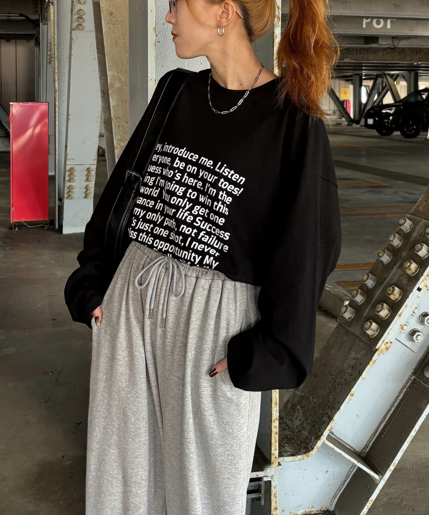 オーバーサイズロゴプリントロンT | Over size logo print long tee
