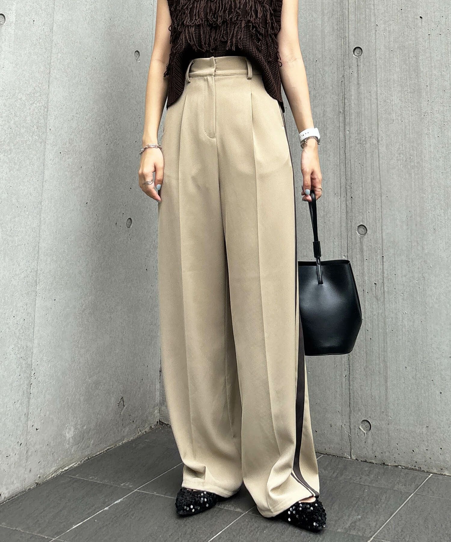 サイドラインワイドスラックス | Side line wide slacks (isook select)