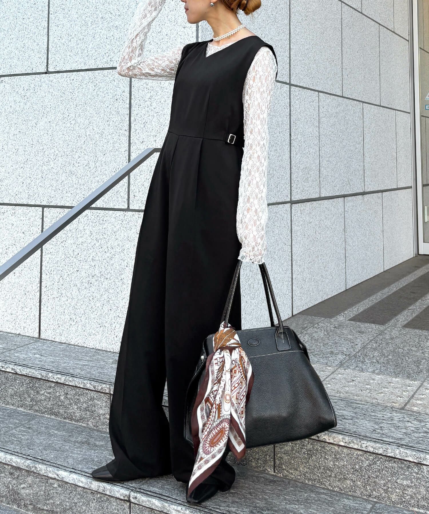 シアーレーストップス | Sheer lace top (isook select)