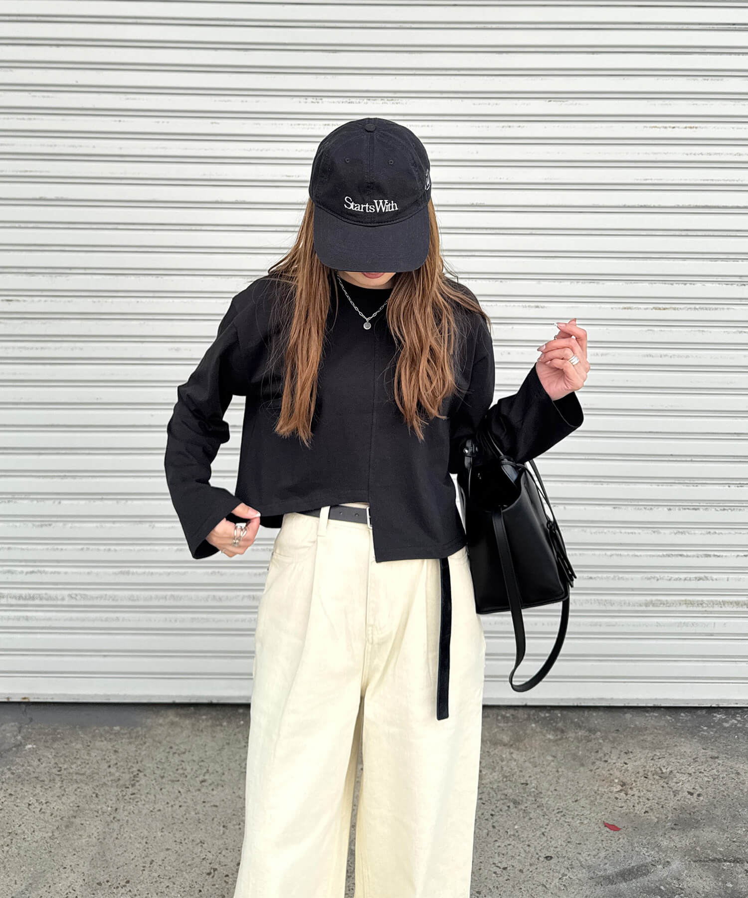 裾デザインカットクロップドTシャツ | Hem design cut cropped tee