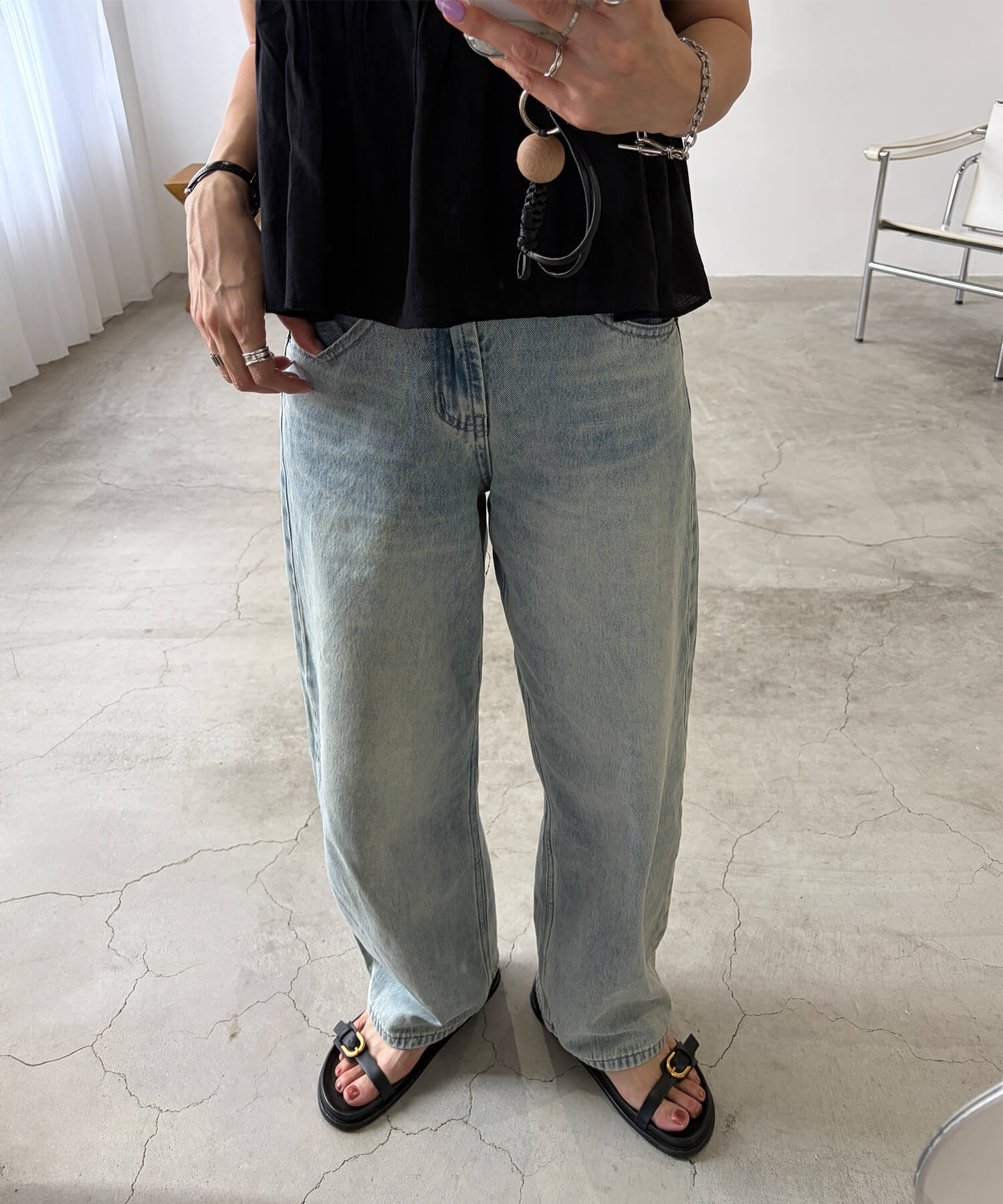ヴィンテージウォッシュワイドデニム | Vintage wash wide denim