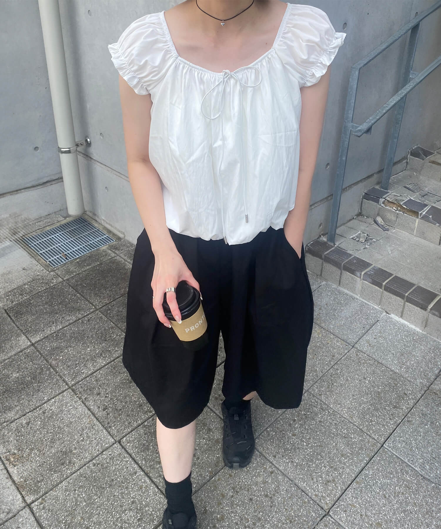 roughlow Balloon Blouse（バルーンブラウス） フリルバルーンブラウス | Frill balloon blouse (kiharu select)