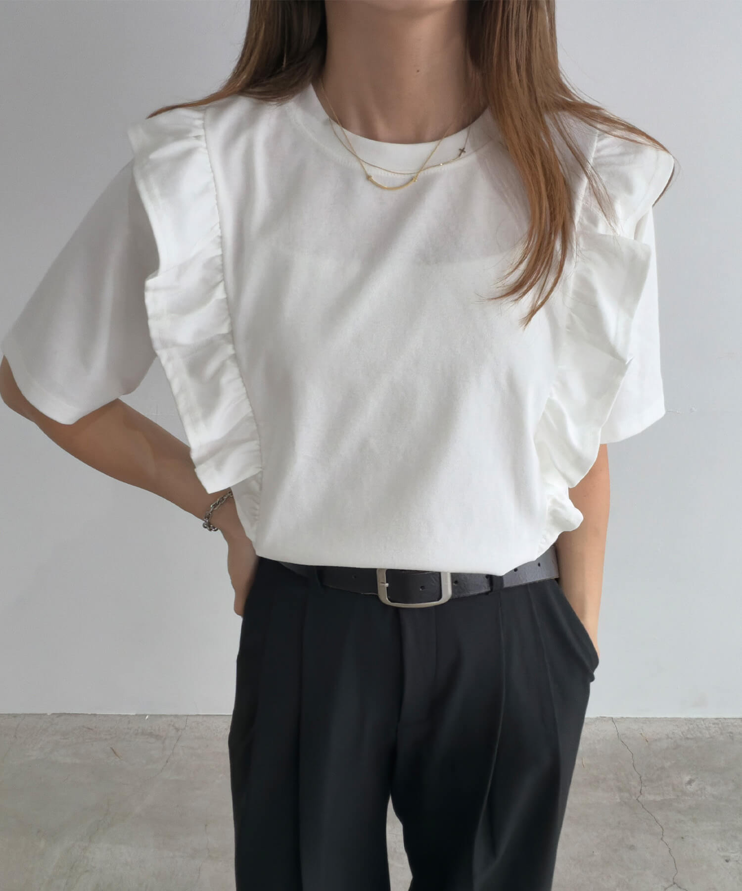 フリルショルダーTシャツ | Frill shoulder tee (chiica select)