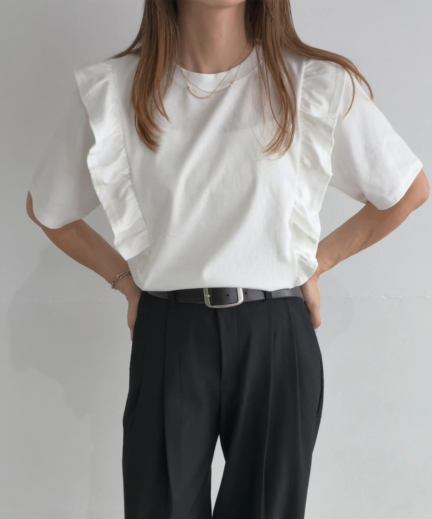フリルショルダーTシャツ | Frill shoulder tee (chiica select)